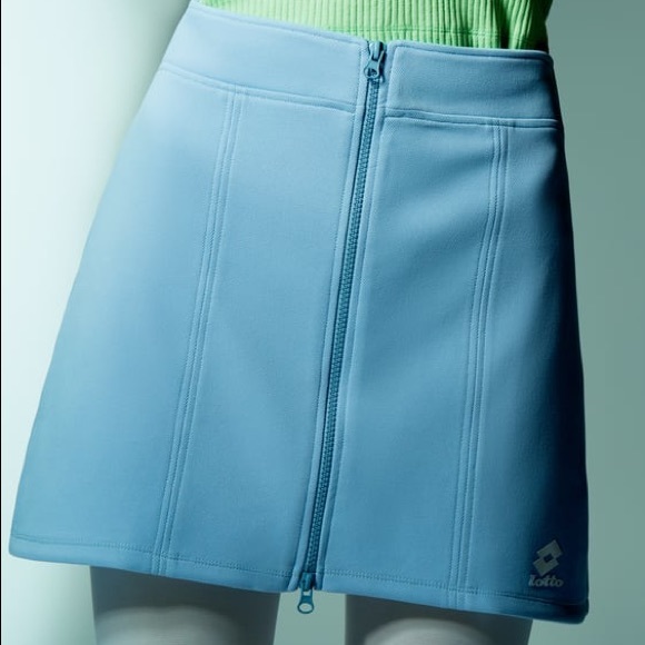 Mini zipped blue skirt - Picture 1 of 3